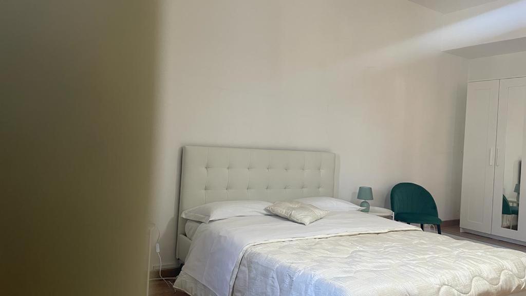 Doctor House Standard, Suites & Luxury Rooms Enna Buitenkant foto