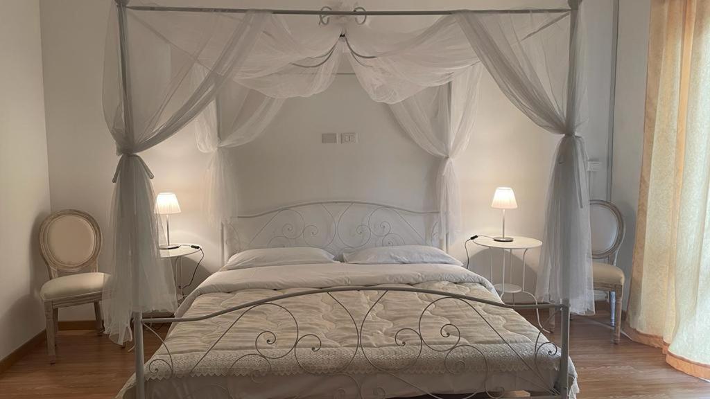 Doctor House Standard, Suites & Luxury Rooms Enna Buitenkant foto