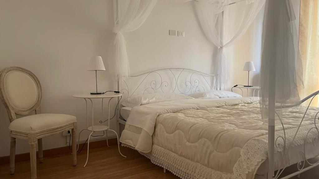 Doctor House Standard, Suites & Luxury Rooms Enna Buitenkant foto